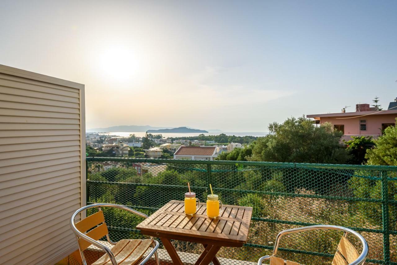 Golden Beach Hill Apartments Kato Daratso Zewnętrze zdjęcie